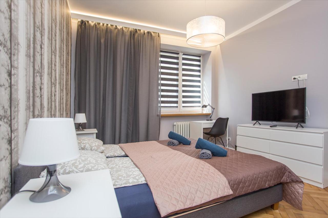 Urban Jungle Apartment In The Heart Of The City Bialystok Exterior photo